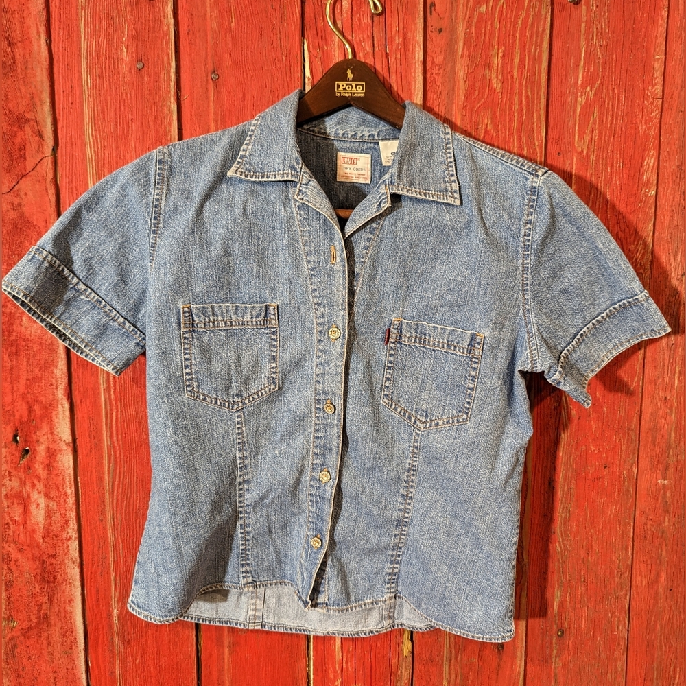 Vintage Levi Denim Short Sleeve Button Up Shirt